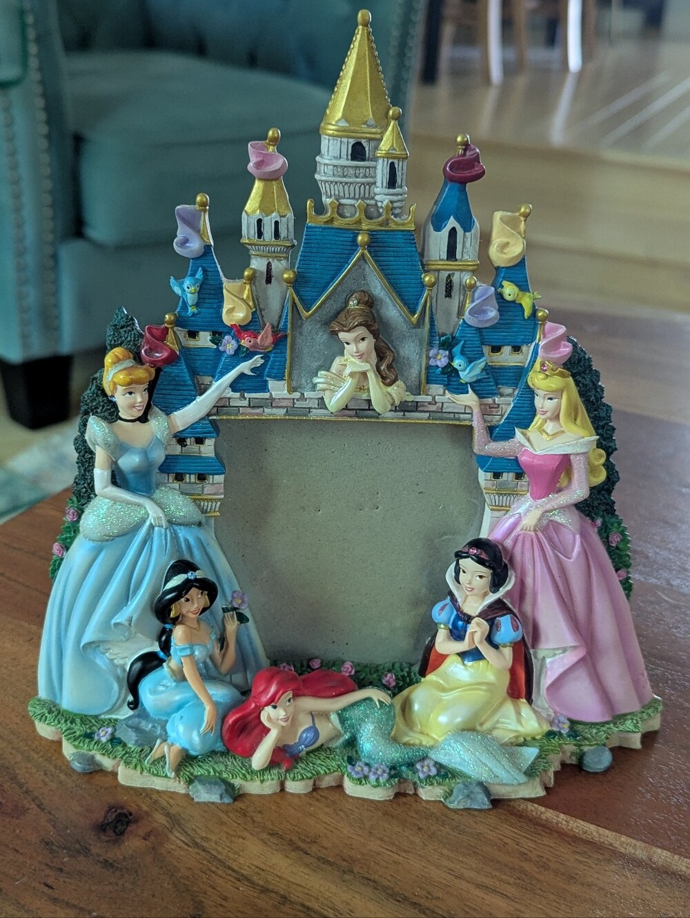 Disney Parks Princess Castle Photo Picture Frame 3D Sculpted Cinderella Belle